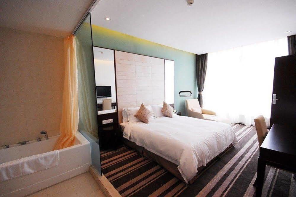 Yihe Harbor Hotel Wuxi  Zewnętrze zdjęcie
