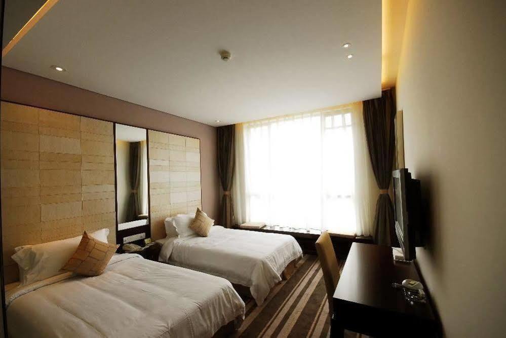 Yihe Harbor Hotel Wuxi  Zewnętrze zdjęcie